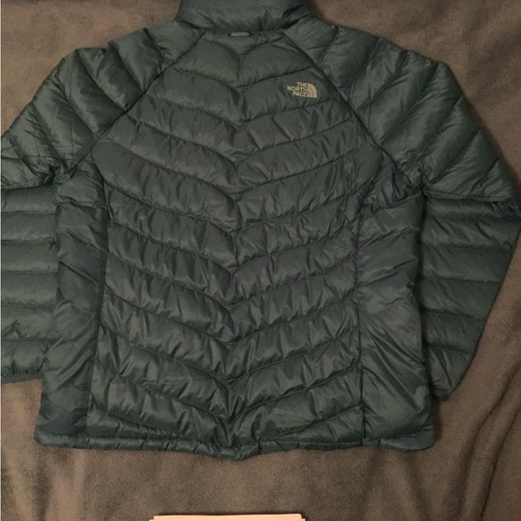 NWT The North Face Women’s Flare Down Jacket - Picture 4 of 4
